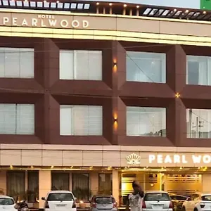 Hotel Pearl Wood ***
